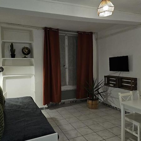 קרקסון 1-Centre-Ville Studio 25M2 Box A Bagages Gratuits מראה חיצוני תמונה